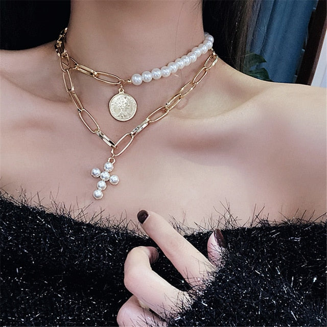 White Pearl Look Alike Fashion Clavicle Chain Necklace